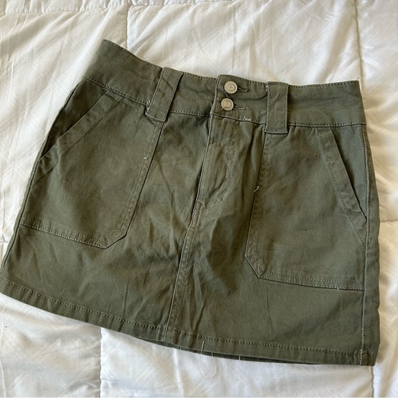 Dresses & Skirts - Olive Green Mini Skirt with Pockets